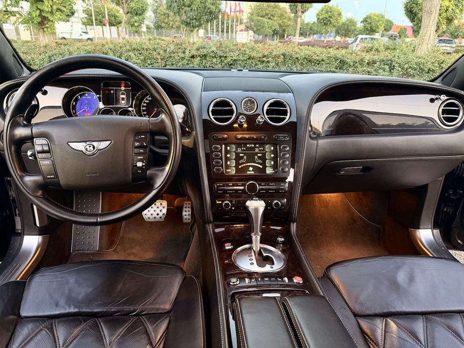 Bentley Continental Flying Spur,full option