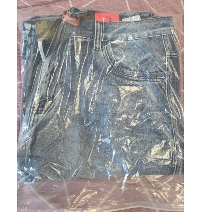Продам шорты Levis мужские