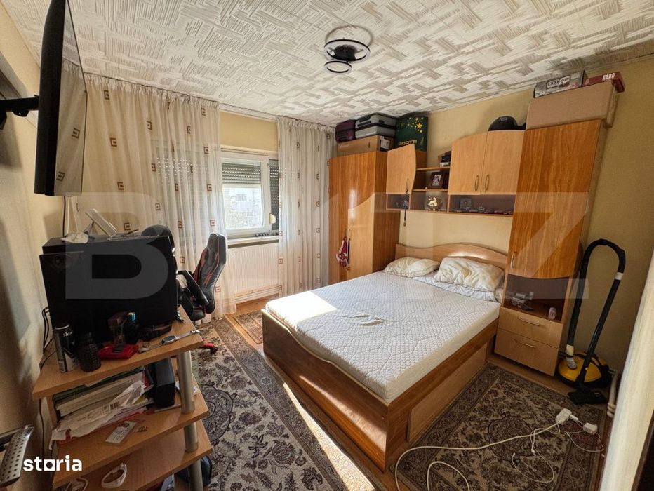 Apartament de 3 camere, decomandat, cartierul 1 Mai — fotografia 1