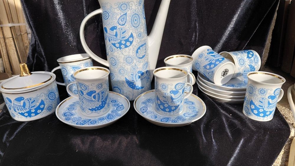 Нов неупотребяван Български порцеланов сервиз за кафе на Разград