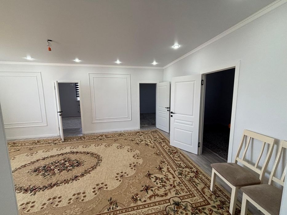 Продам большой 2 этажный дом