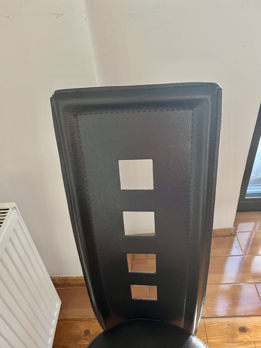 Set 6 scaune maro – piele ecologică