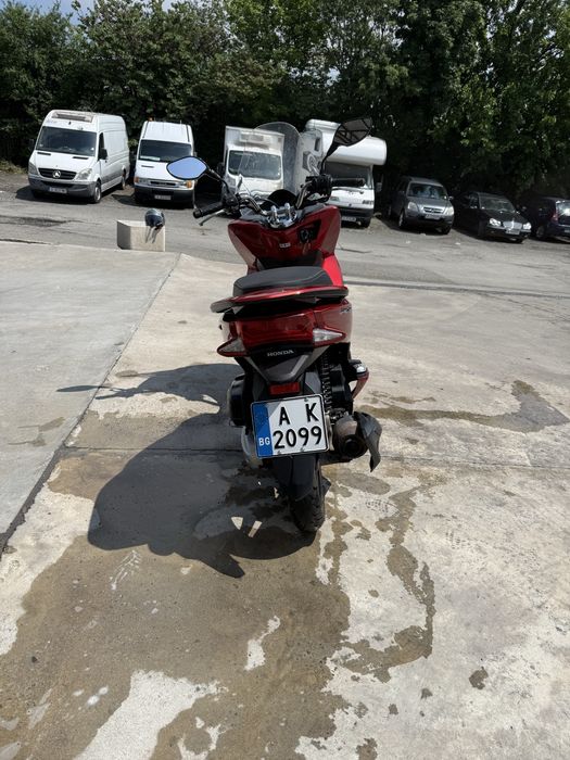 Хонда PCX скутер 125cc