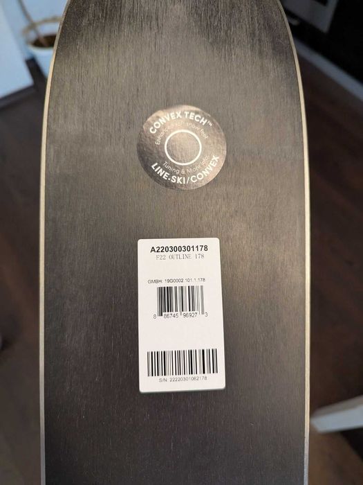 LINE Outline 178 + Marker Griffon 13