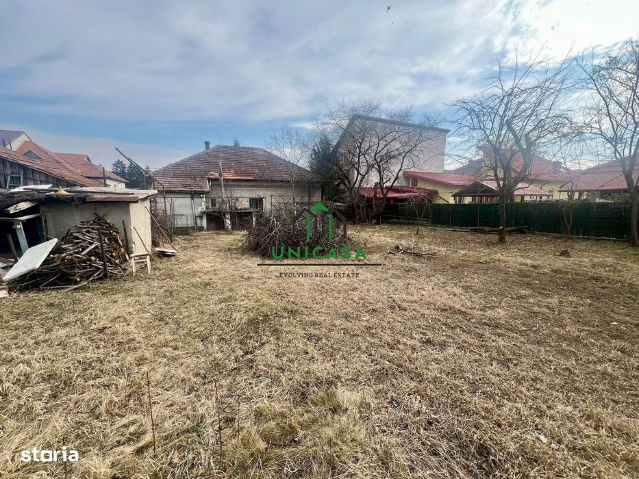 Casa Centru/ 4 camere / teren 920mp