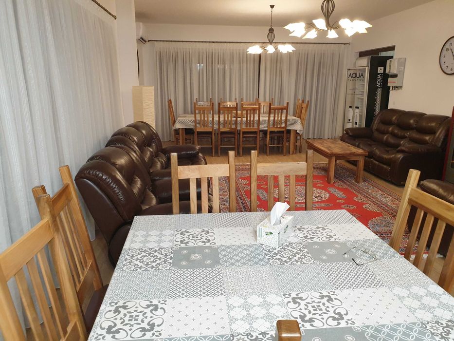 De inchiriat vila la munte minim 1 an
