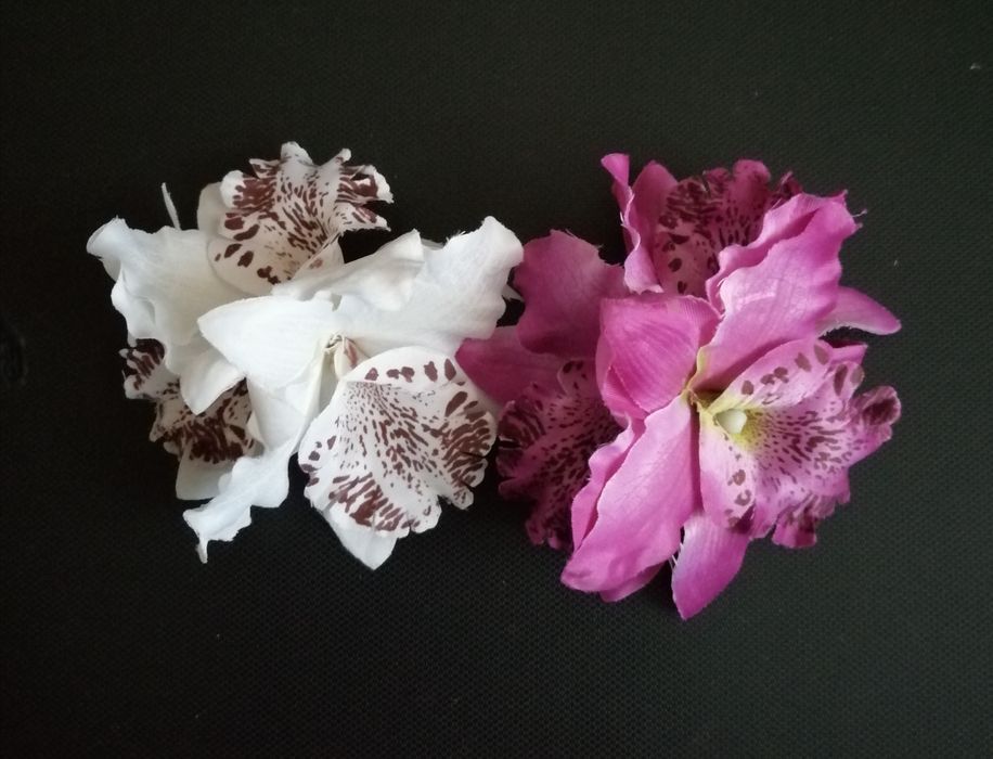 Продаю брошки-заколки