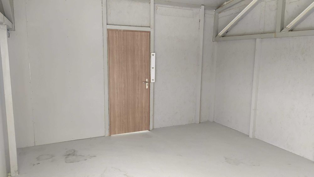 Spatiu 50 mp in hala pe Centura de Nord Craiova, la etajul 1
