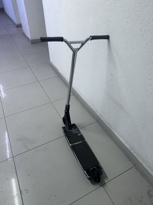 Трюковой самокат состояние 6/10