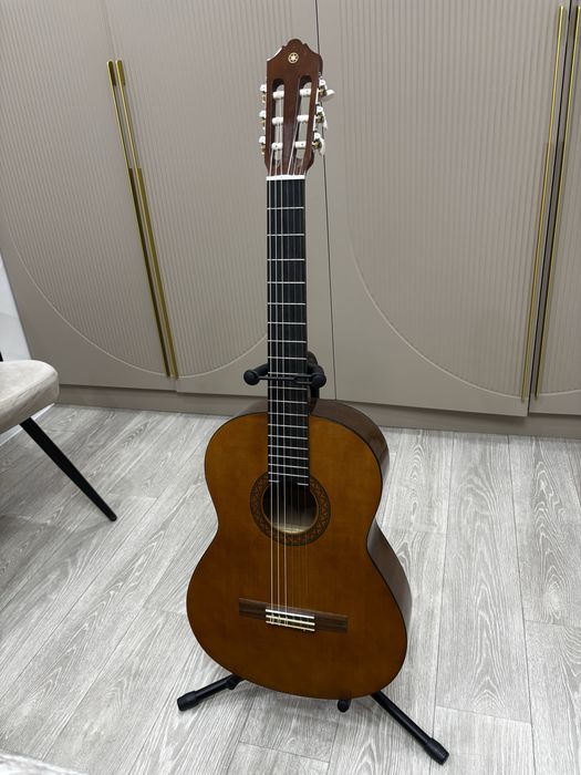 Гитара классическая Yamaha C40