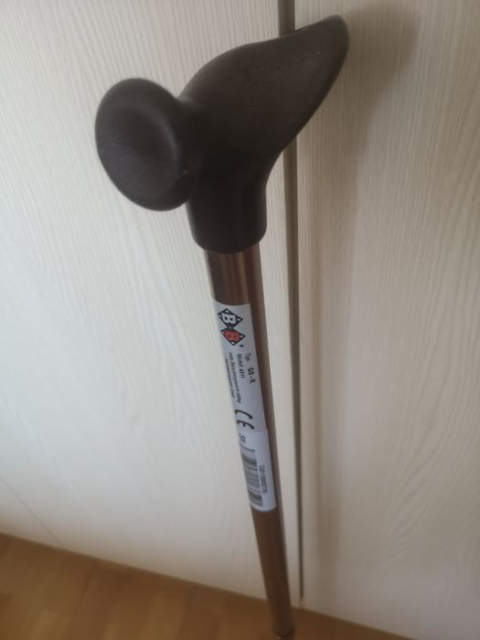 Baston reglabil din aluminiu omologat