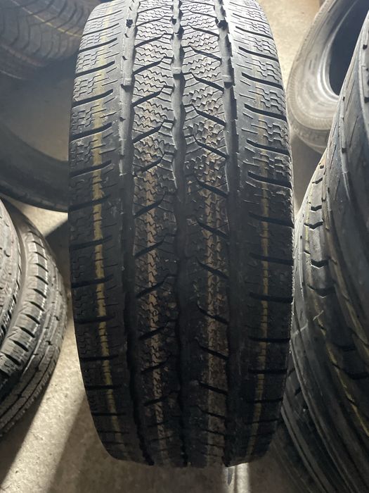 Anvelope Continental set 215/60 R 17 C  buc Dot 2022