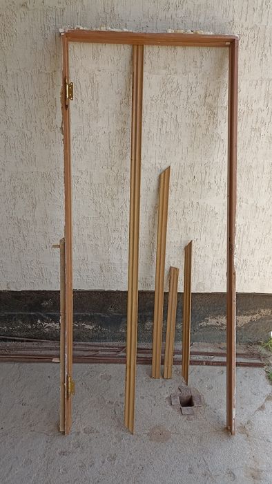 Есіктер.(межкомнатные двери.)