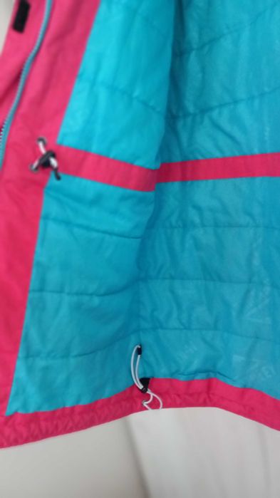 Спортно яке за зимни условия!Мразмер