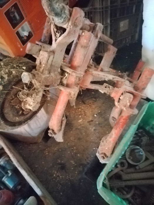 Плуг картофовадач култиватор прикачен инвентар руджерини