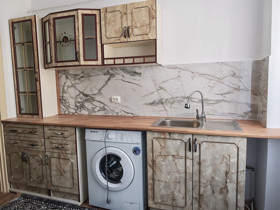 Închiriez apartament 2 camere