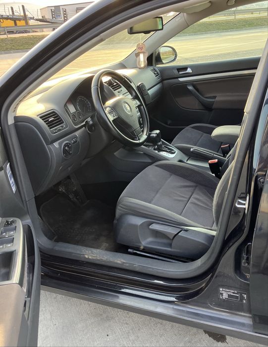 Volkswagen Jetta 1,9 Diesel Automată