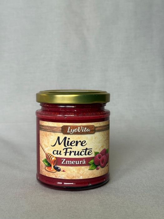 Crema de miere cu fructe liofilizate
