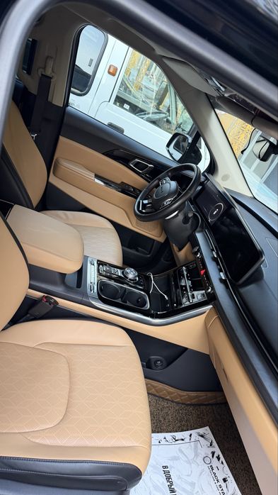 Kia Carnival 2023 — 3