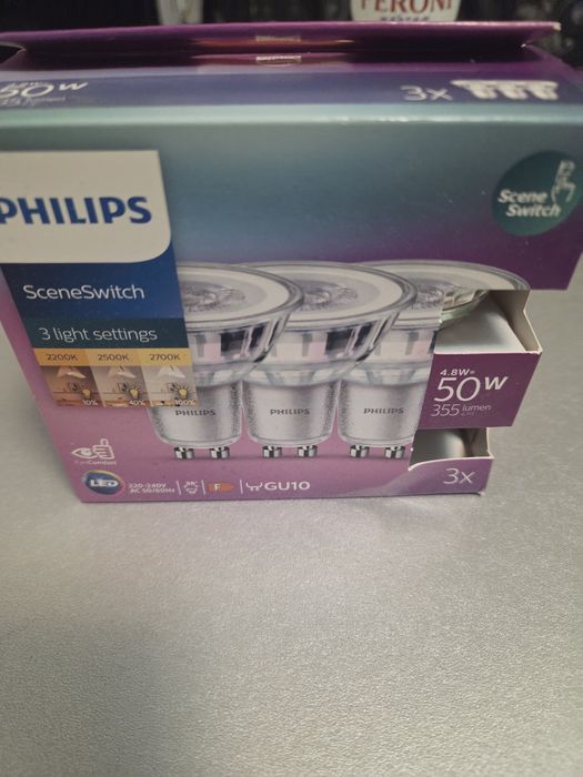 SET 3x bec LED dimabil Philips Warm Glow GU10/3,8W/230V 2200-2700K CRI 90