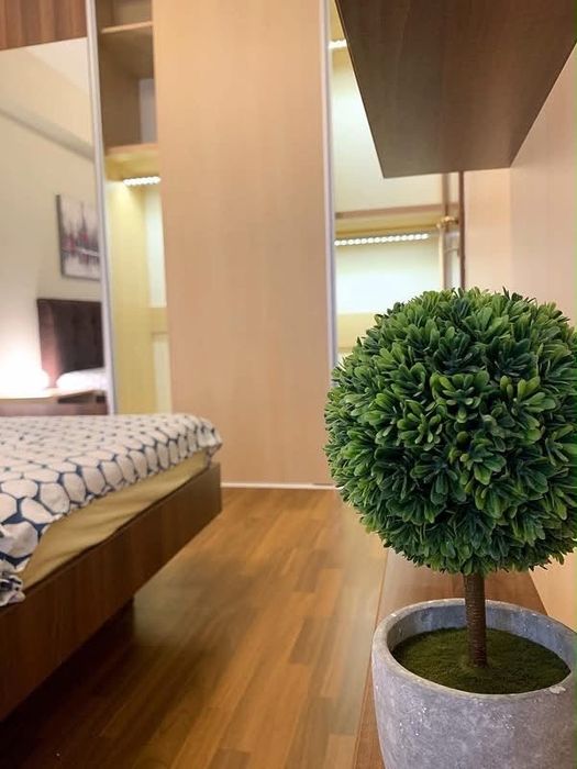 De vânzare: apartament 2 camere decomandat, complet mobilat și utilat, cu loc de parcare