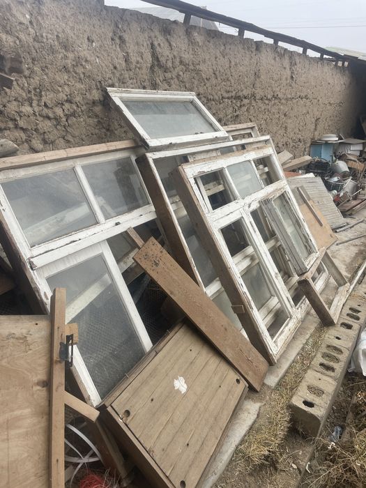 Тахта дераза фарход савхозда.