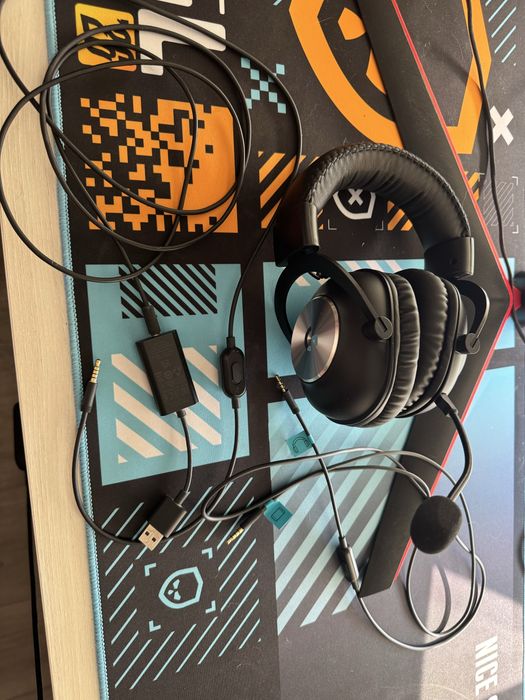 Наушники logitech/GPRO X. В отличном состояние