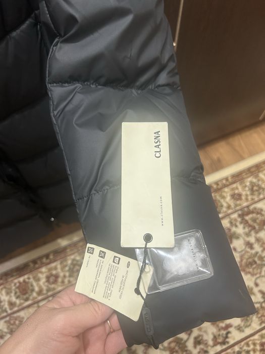 Продам женский пуховик