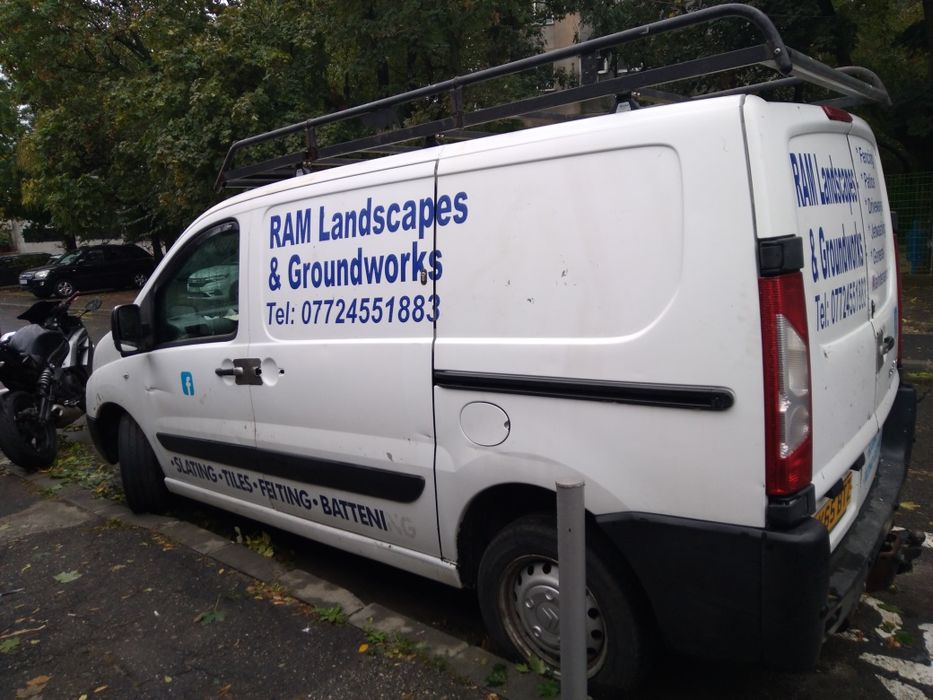 Dezmembrez Citroen Dispatch 2015,1.6hdi,90hp.volan dreapta