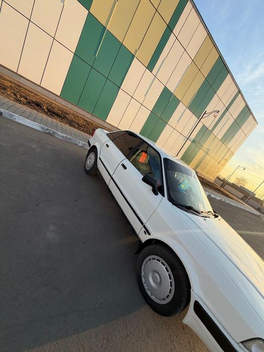 Продам Ауди 80б4