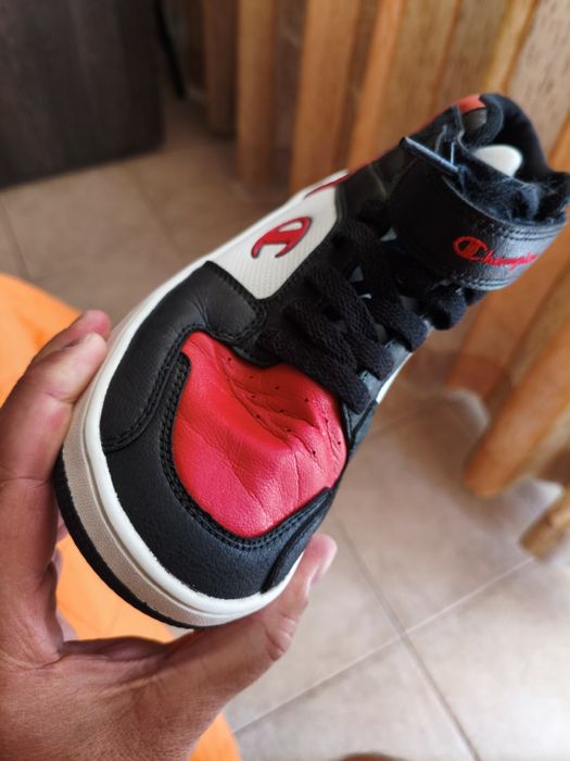 Маратонки като нови 38