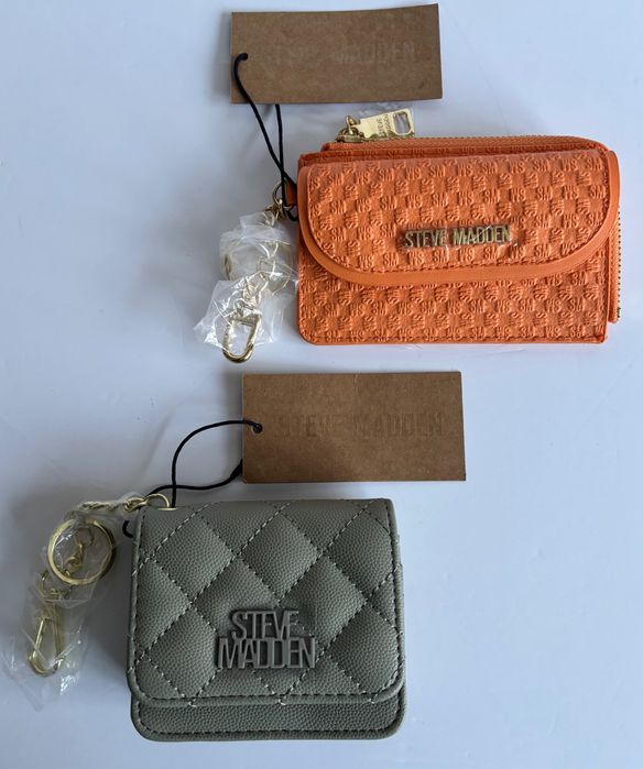 Дамски портмонета Steve Madden с ключодържател