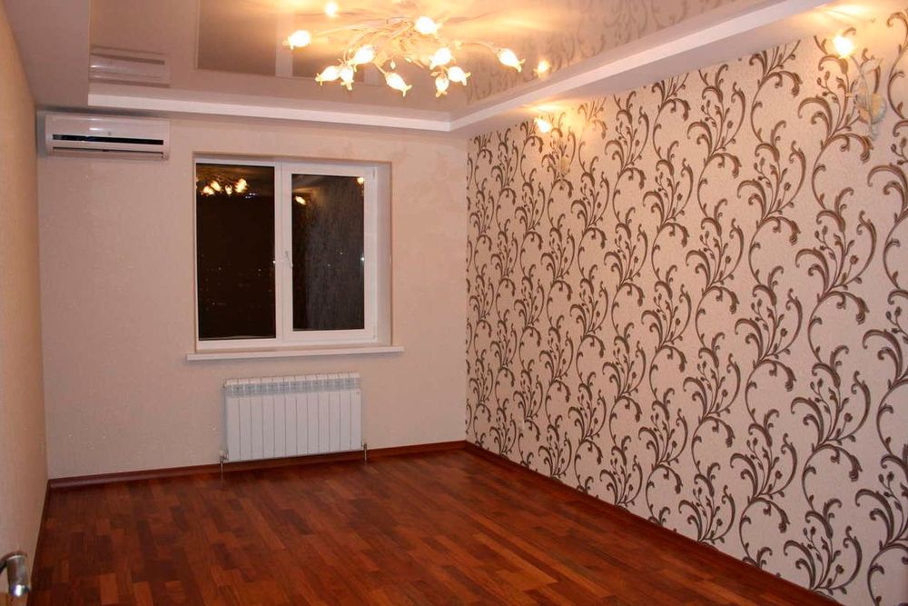 Поклейка обоев любой сложности