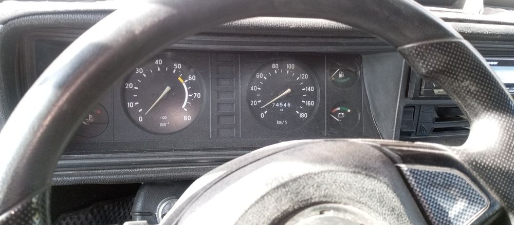 Vaz 2107 yili 2011