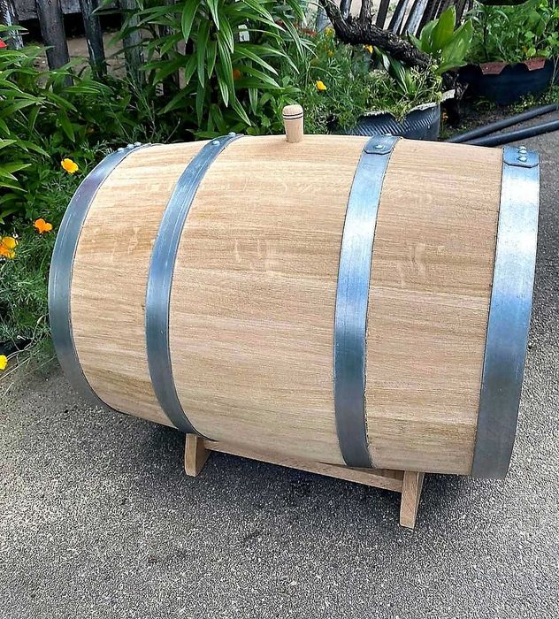 Бочка дубовая для напитков