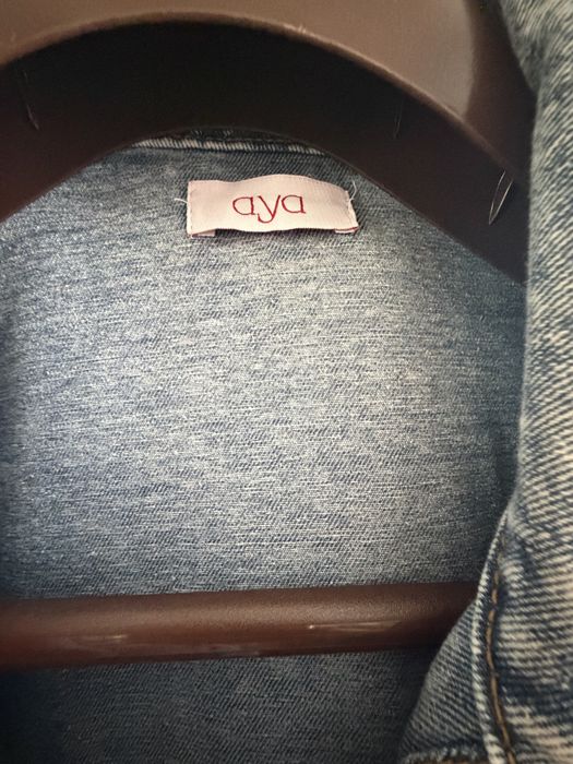 Продам джинсовую куртку A.ya brand