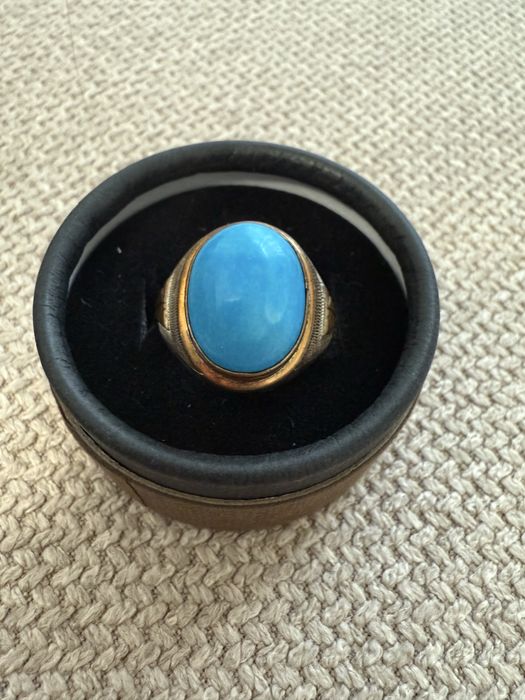 Продам кольцо серебро