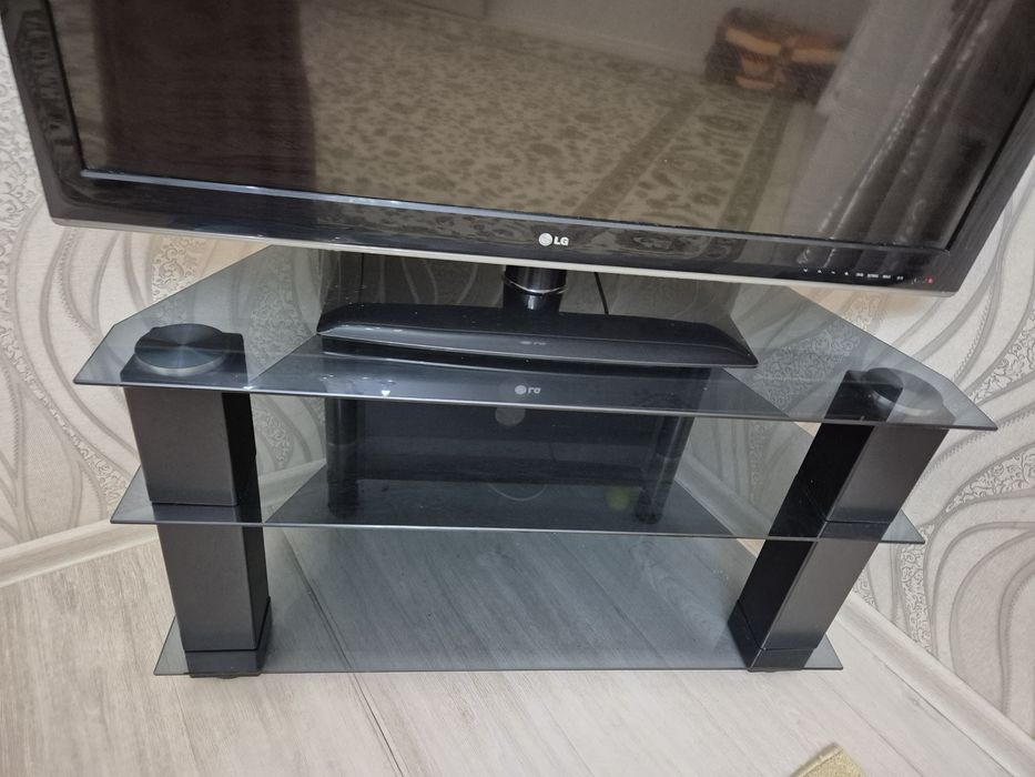 Телевизор тумба черный