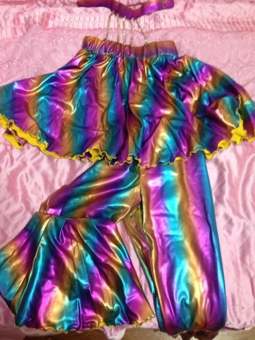 Продаю концертные костюмы