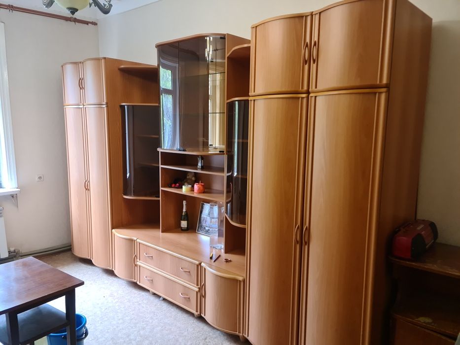 Стенкв в гостинную