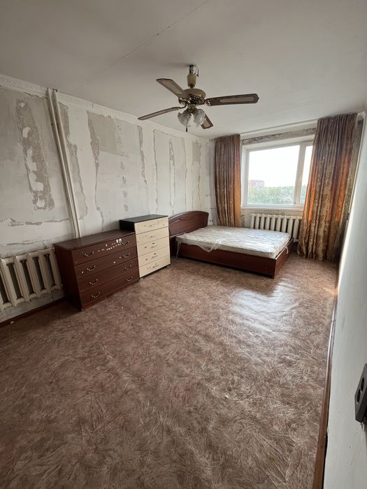 Продам 4 х комнатную квартиру