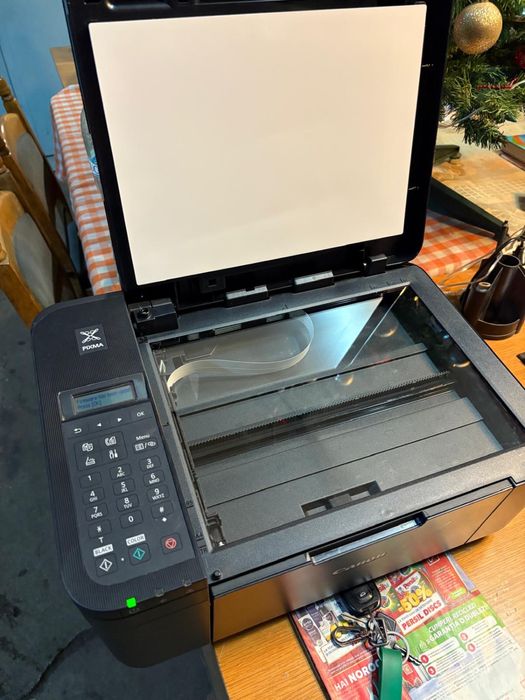 Imprimanta cu xerox Canon