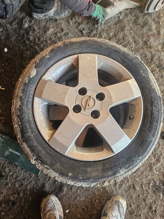 Lichidare stoc preț fixs Set 4 roti Opel Agila 185/60 R15