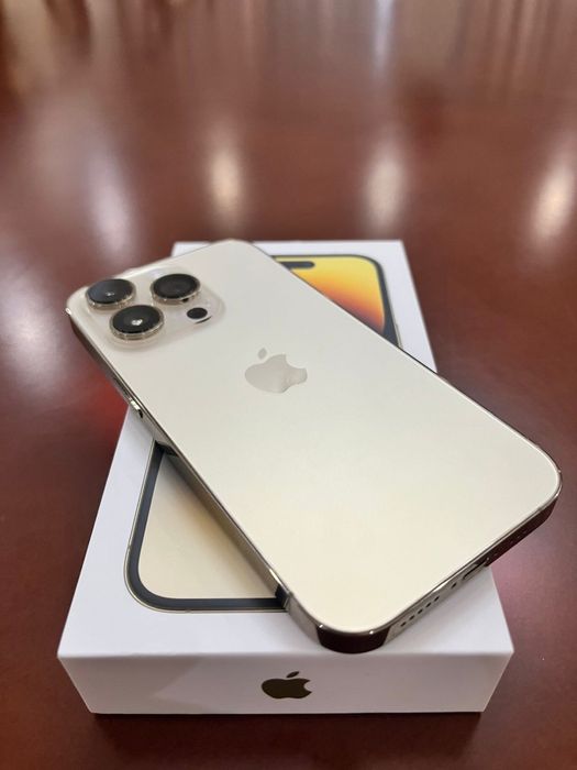 Продаю Айфон 14 ПРО