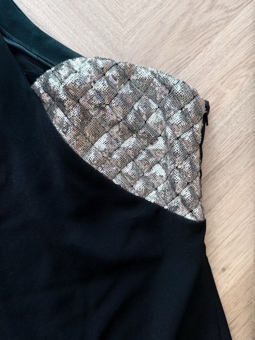 Mango - рокля с един ръкав, размер L