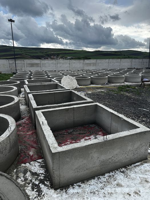 Stalpi de beton / spalieri tuburi beton /bazine