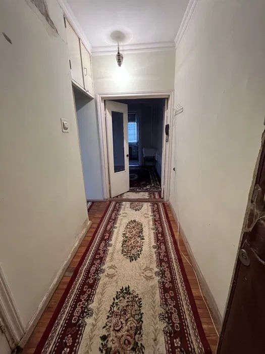 Сергели 1. 1 хона 40 м.кв 5-бекат продаётся квартира