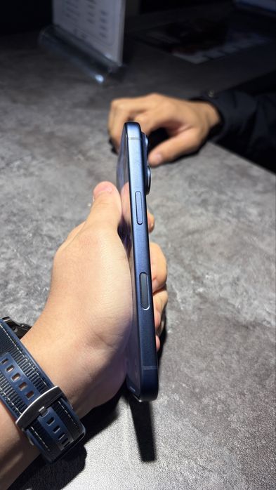 iPhone 17 pro 256 esim