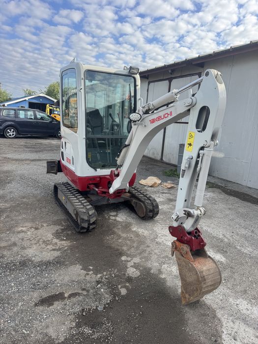 Vand miniexcavator takheuchi TB 216
