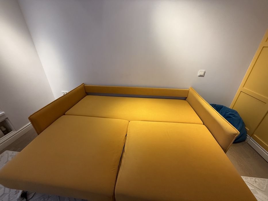 Диван раскладывающийся с нишей